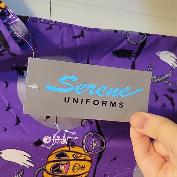 Serene Uniforms Halloween scrubs - Picture 4 of 5